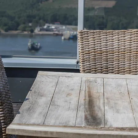 Appartamento Place On The